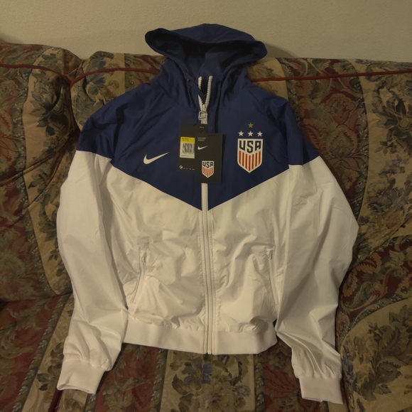 usa women's soccer windbreaker